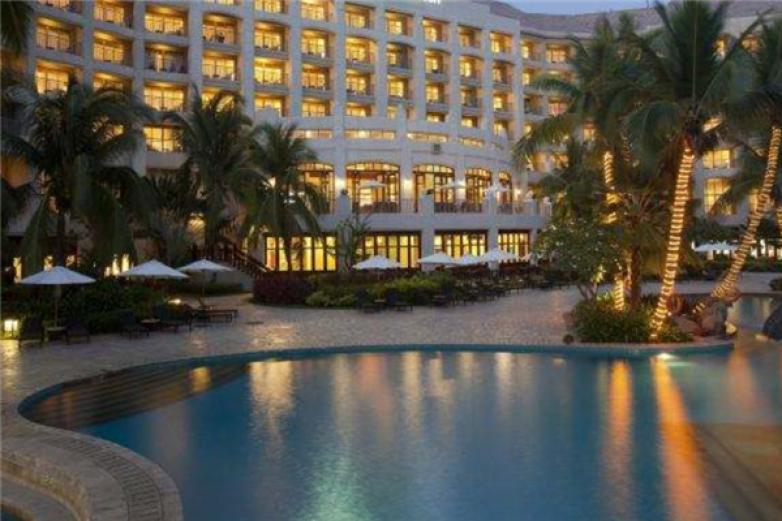 三亚湾假日酒店